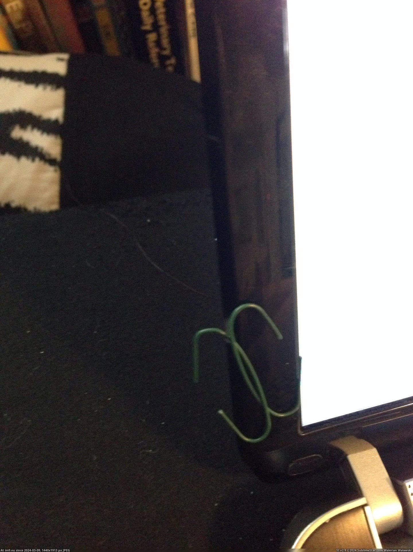 #Small #Screen #Magnetic #Portion #Laptop [Mildlyinteresting] A very small portion of my laptop's screen is magnetic Pic. (Obraz z album My r/MILDLYINTERESTING favs))