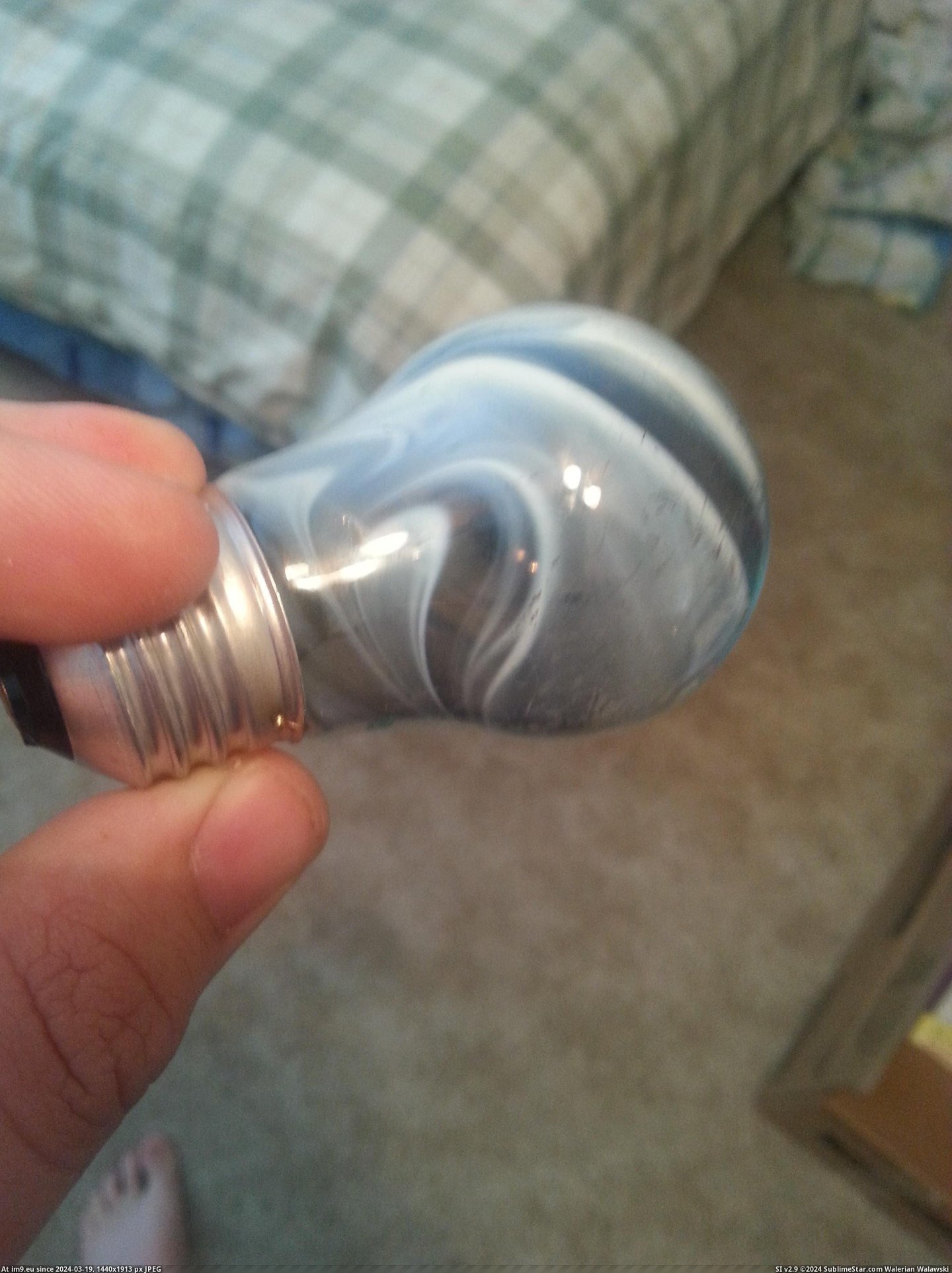 #Design #Out #Lightbulb #Cool #Clear [Mildlyinteresting] Clear Lightbulb Went Out And Made This Cool Design Pic. (Изображение из альбом My r/MILDLYINTERESTING favs))