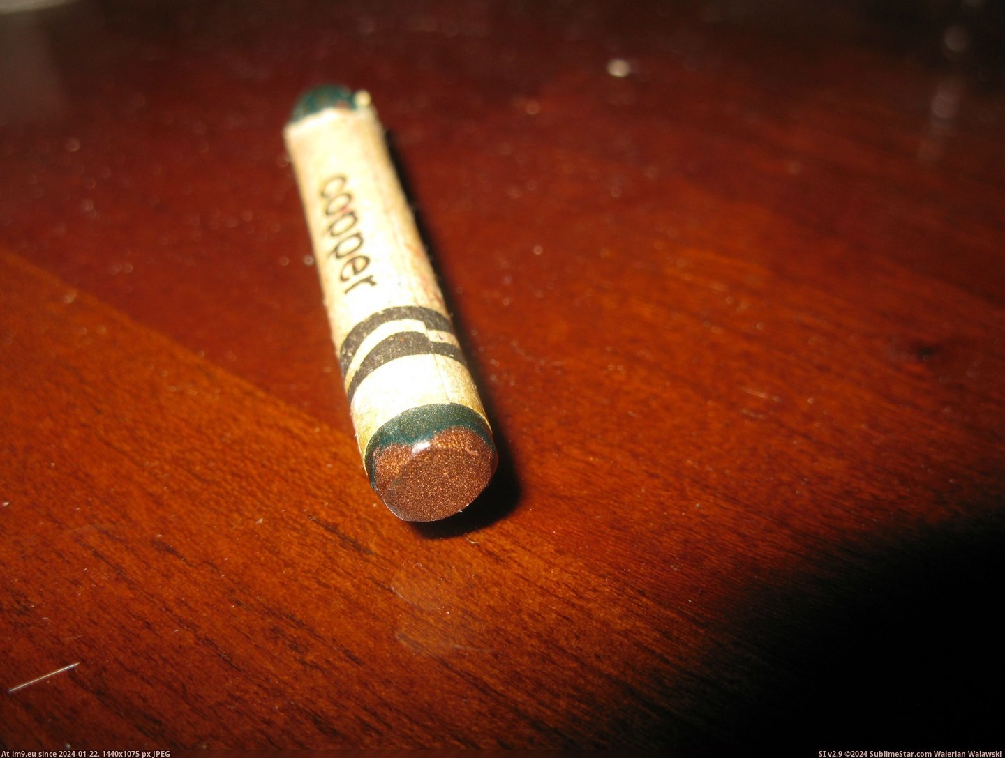 #Old #Can #Green #Copper #Tarnish #Turn #Colored #Crayons [Mildlyinteresting] Copper-colored crayons can actually tarnish and turn green if they're old enough 2 Pic. (Image of album My r/MILDLYINTERESTING favs))