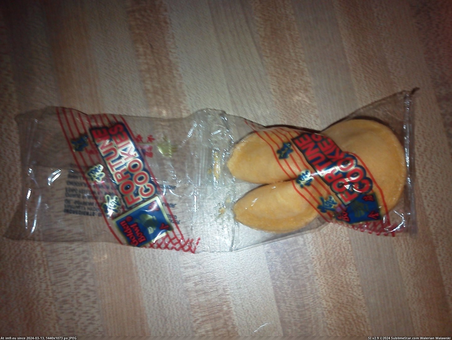 #One #Out #Fortune #Cookies #Got #Package [Mildlyinteresting] I got 2 fortune cookies in one package and no cookies in the other with my take out. Pic. (Obraz z album My r/MILDLYINTERESTING favs))