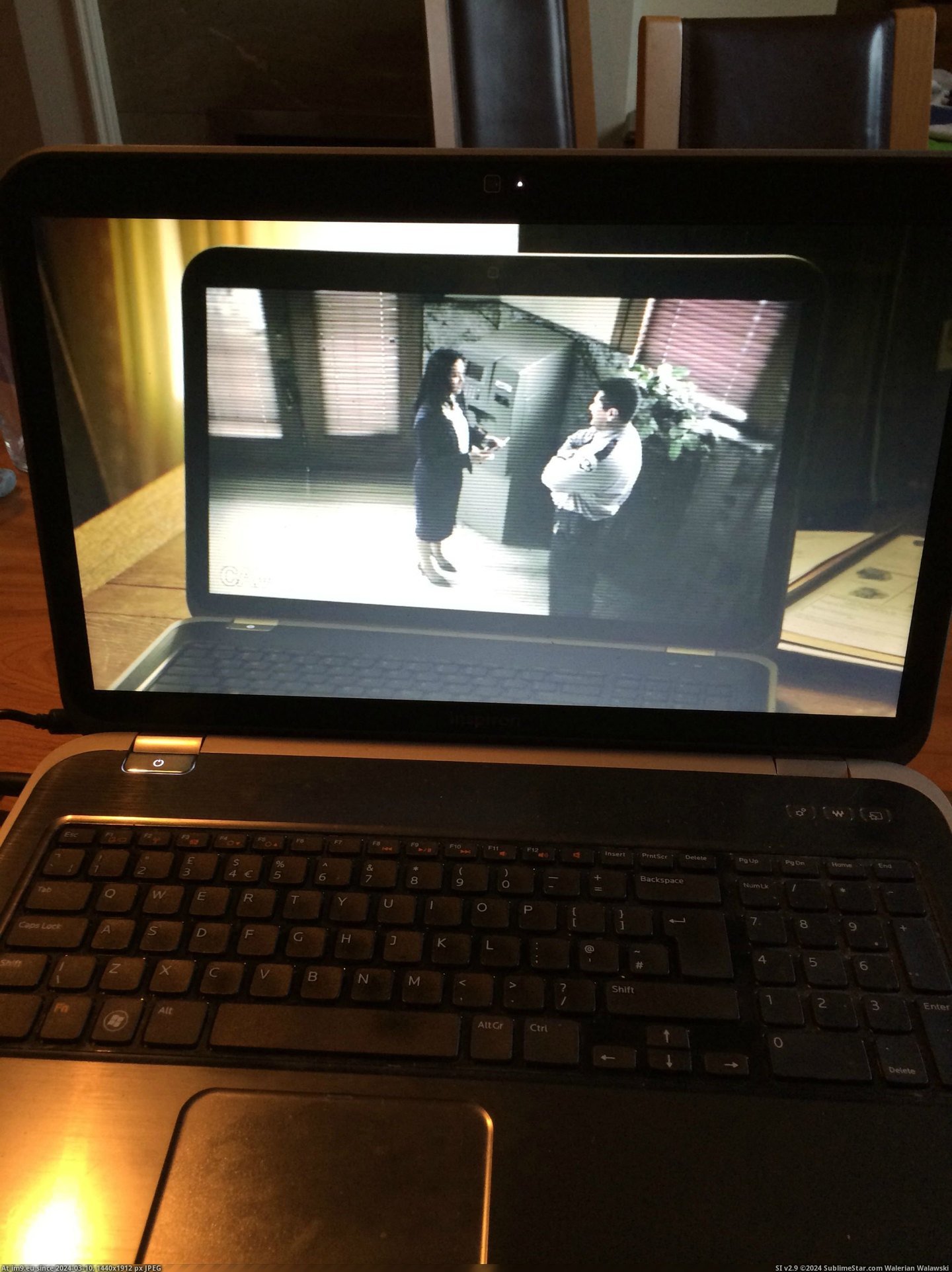 #Was #Dusk #Laptop #Dawn [Mildlyinteresting] I have the same laptop that was used in 'From Dusk Till Dawn' Pic. (Изображение из альбом My r/MILDLYINTERESTING favs))