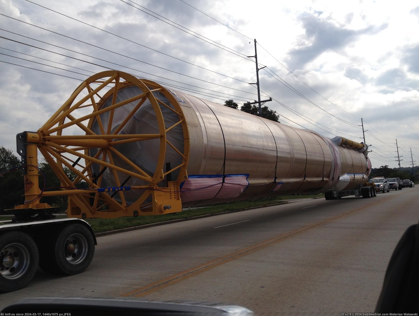 #Road #Rocket #Everyday [Mildlyinteresting] Just your everyday rocket going down the road Pic. (Image of album My r/MILDLYINTERESTING favs))