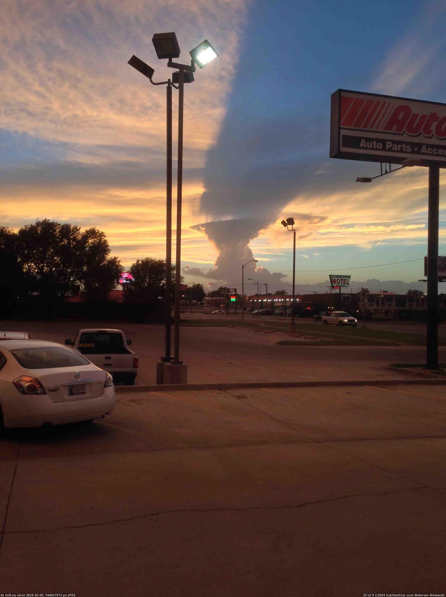 #One #Coolest #Clouds [Mildlyinteresting] One of the coolest clouds I've seen Pic. (Image of album My r/MILDLYINTERESTING favs))