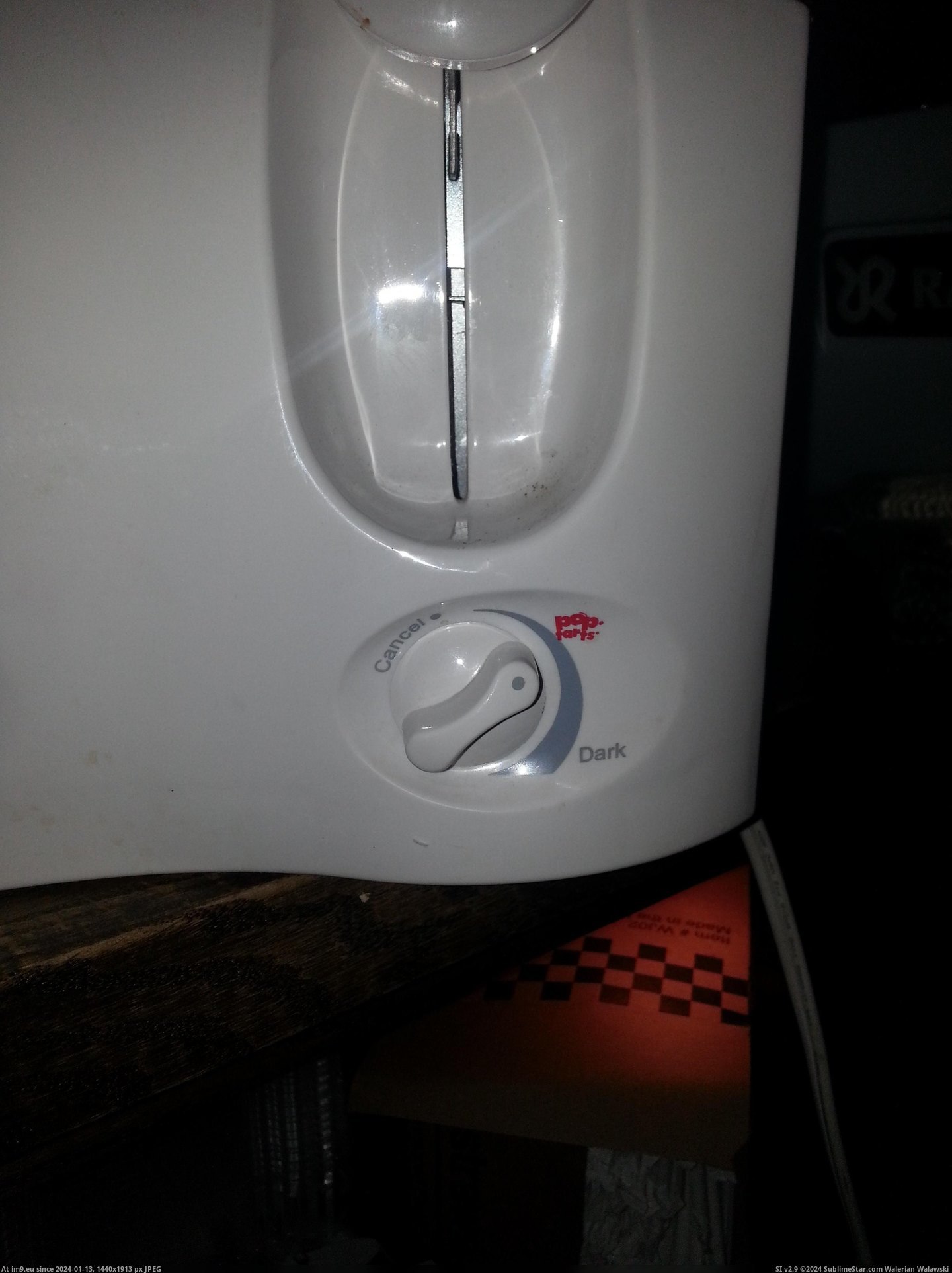 #Work #Our #Toaster #Tarts #Pop #Setting [Mildlyinteresting] Our toaster at work has a Pop Tarts setting Pic. (Image of album My r/MILDLYINTERESTING favs))