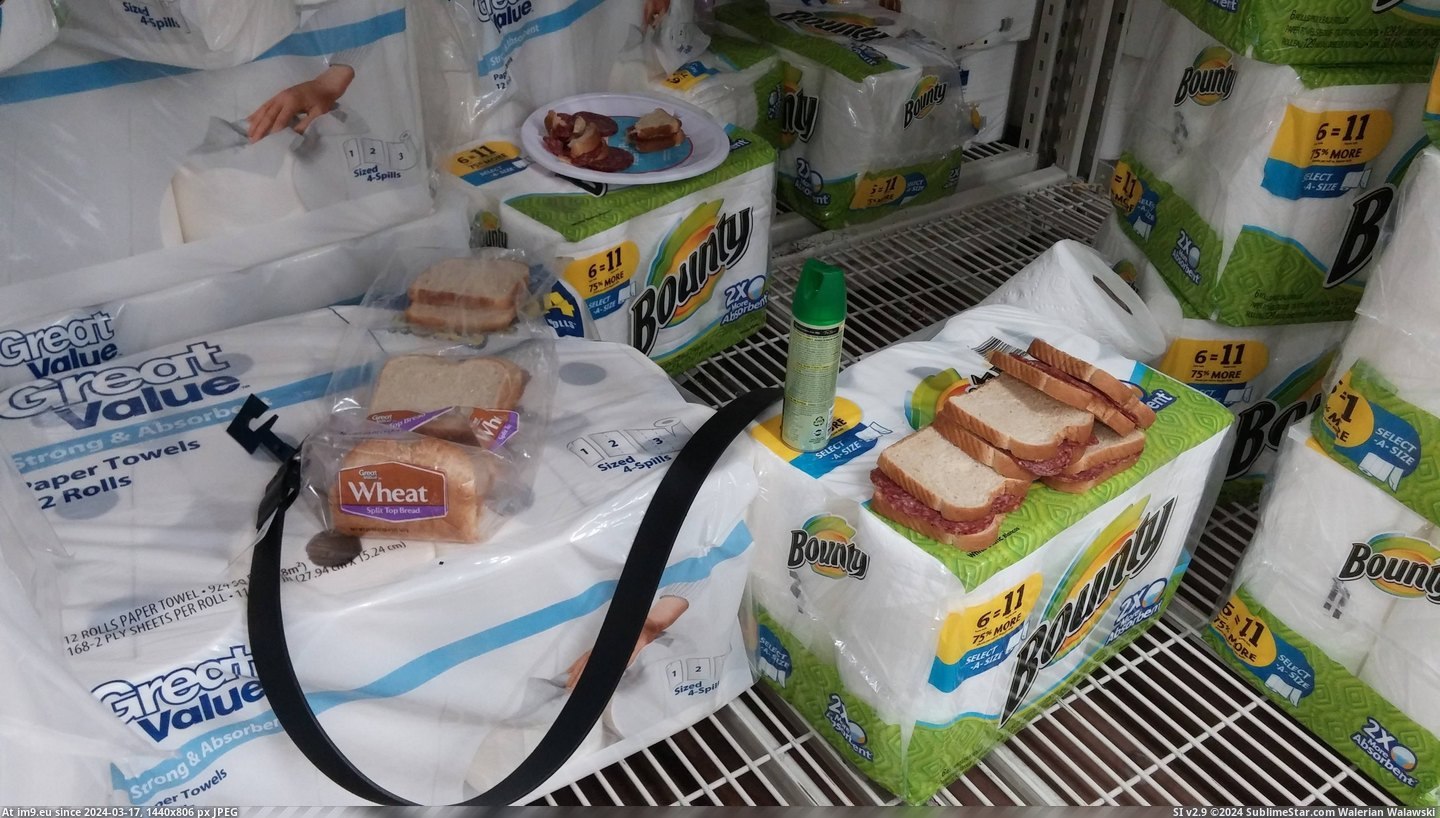 #Paper #Camped #Sandwiches #Towels [Mildlyinteresting] Somebody camped out behind the paper towels and made themselves sandwiches Pic. (Image of album My r/MILDLYINTERESTING favs))