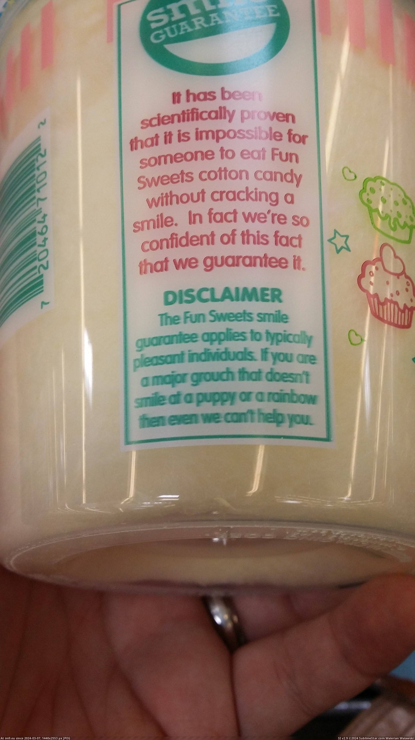 #Candy #Cotton #Disclaimer #Container [Mildlyinteresting] This disclaimer on a container of cotton candy. Pic. (Bild von album My r/MILDLYINTERESTING favs))