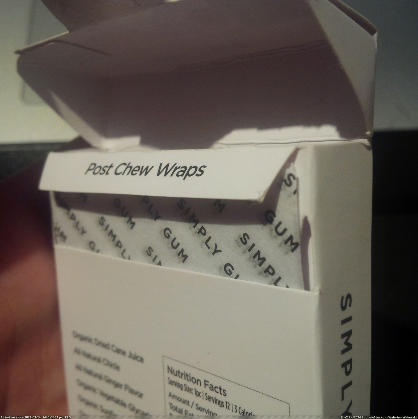 #Gum #Wraps #Chew [Mildlyinteresting] This gum comes with 'Post Chew Wraps' Pic. (Obraz z album My r/MILDLYINTERESTING favs))