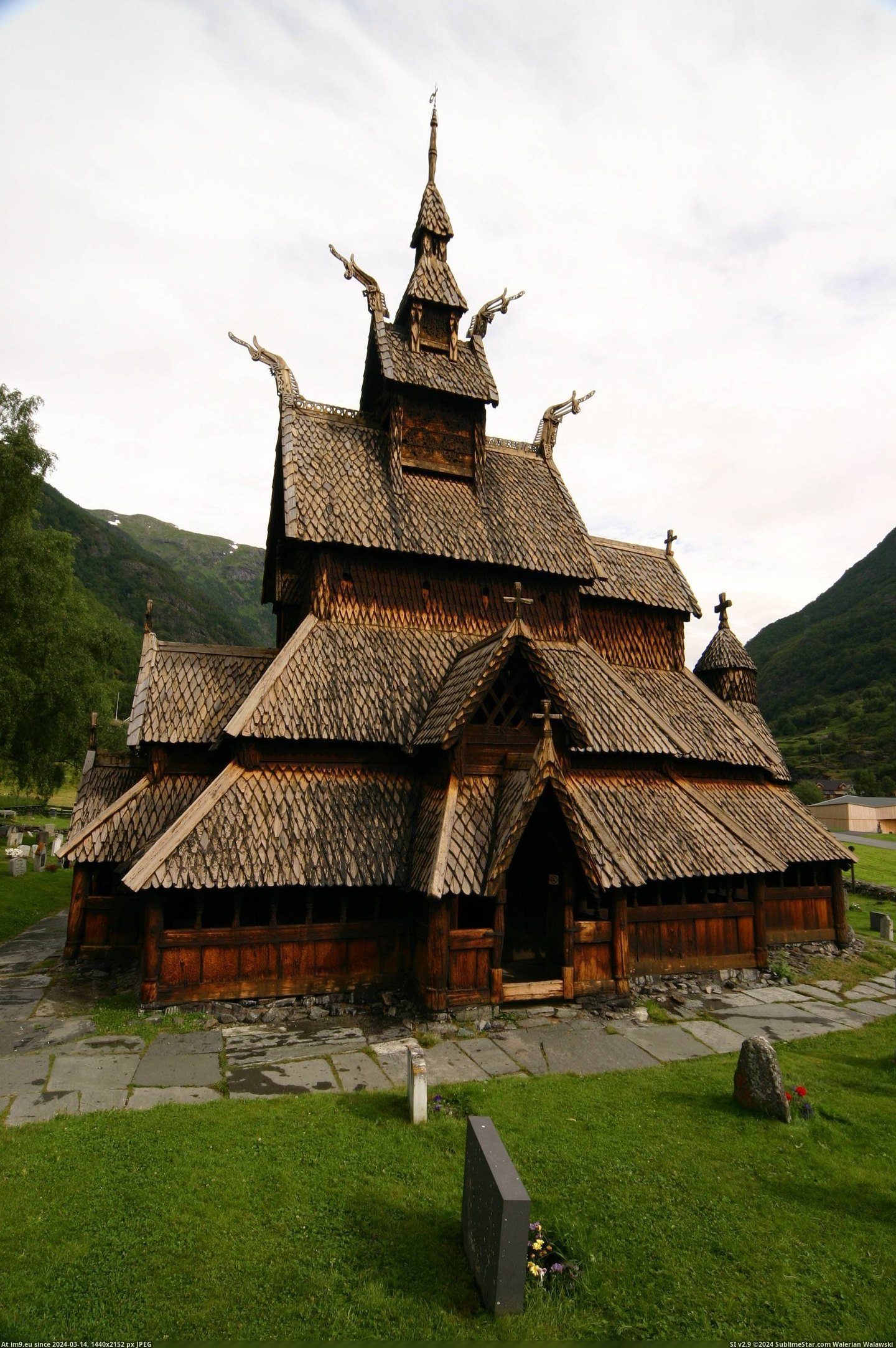 #Norway  #Church [Pics] Church in Norway from 1180 Pic. (Изображение из альбом My r/PICS favs))