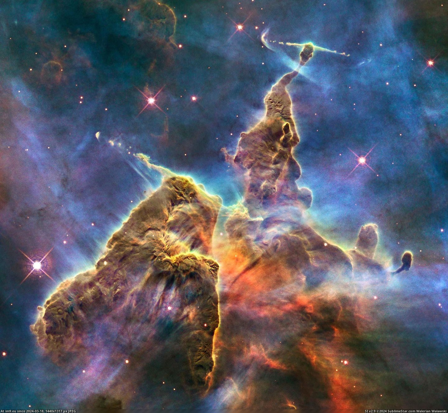 #Mountain #Captures #Mystic #Hubble [Pics] Hubble captures view of “Mystic Mountain” Pic. (Изображение из альбом My r/PICS favs))