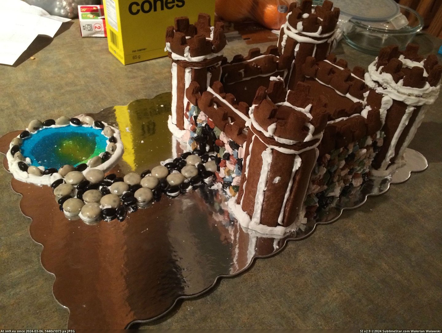 #Husband #Get #Our #Divorced #Collaborated #Project #Gingerbread #Success [Pics] My husband and I collaborated on our first gingerbread project and didn't get divorced...success! 12 Pic. (Obraz z album My r/PICS favs))