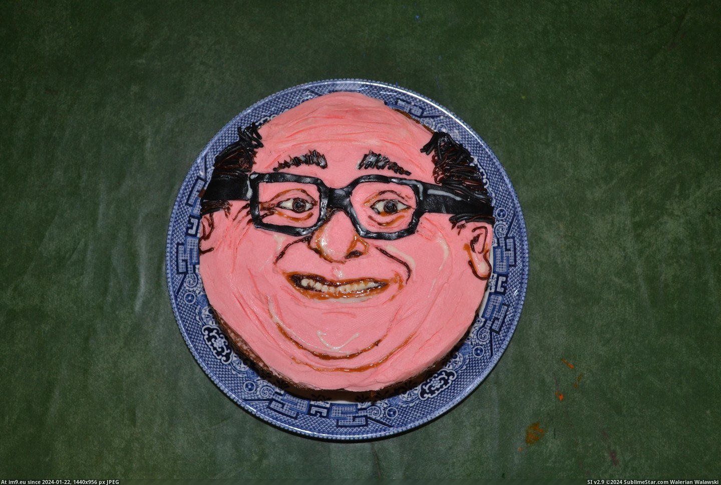 #Face #Sister #Did #Obsession #Danny #Unhealthy #Devito #Cake #Birthday #Asked [Pics] My sister has an unhealthy obsession with Danny DeVito and asked for a birthday cake of his face - I did my best. Pic. (Image of album My r/PICS favs))