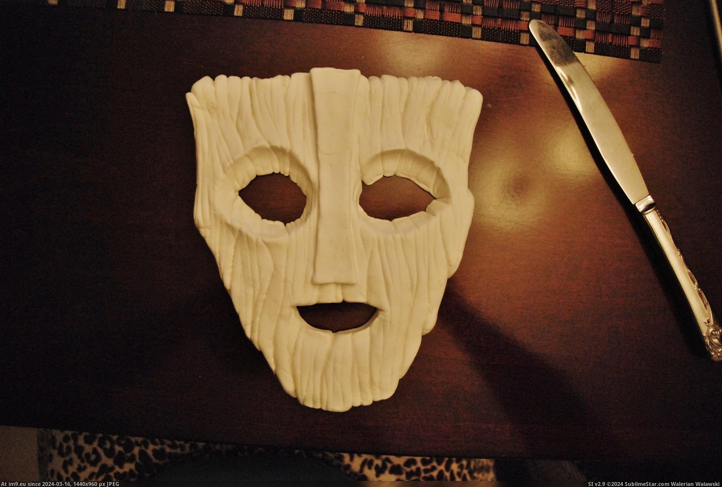 #Movie #Wanted #Stores #Superheroes #Manag #Son #Mask [Pics] My son wanted the mask from the movie the Mask, but it's all superheroes in stores these days so I made it for him. Manag Pic. (Bild von album My r/PICS favs))