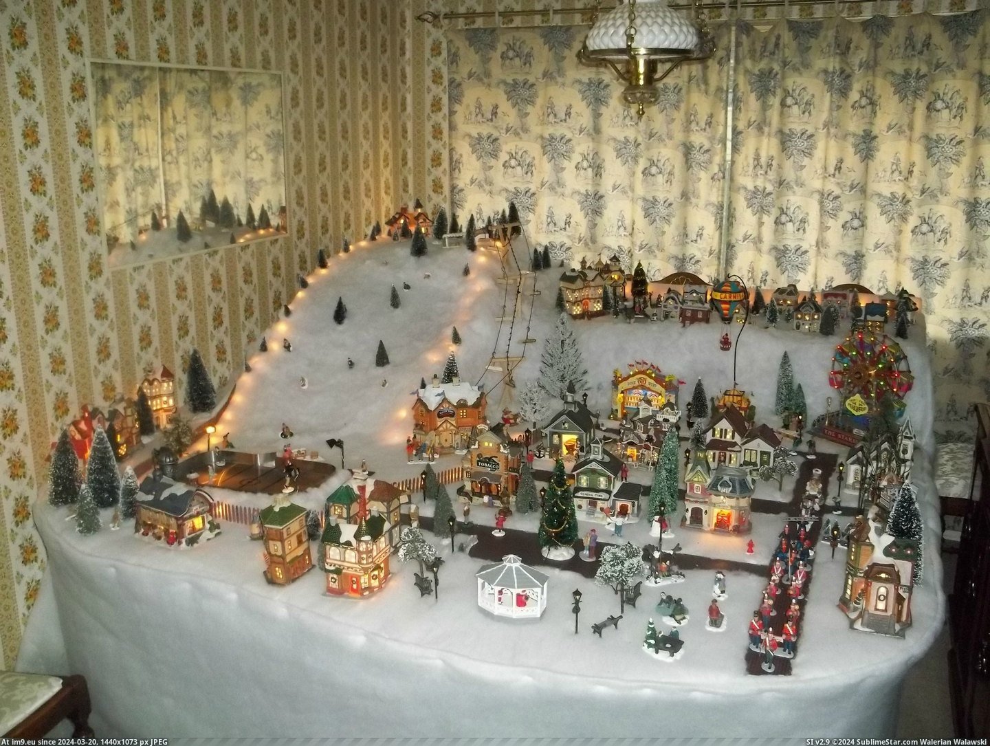 #Wife #Christmas #She #Village #Hobbies #How #Get #Wanted [Pics] The wife said she wanted a Christmas village, she should know how serious I get with hobbies. Pic. (Bild von album My r/PICS favs))