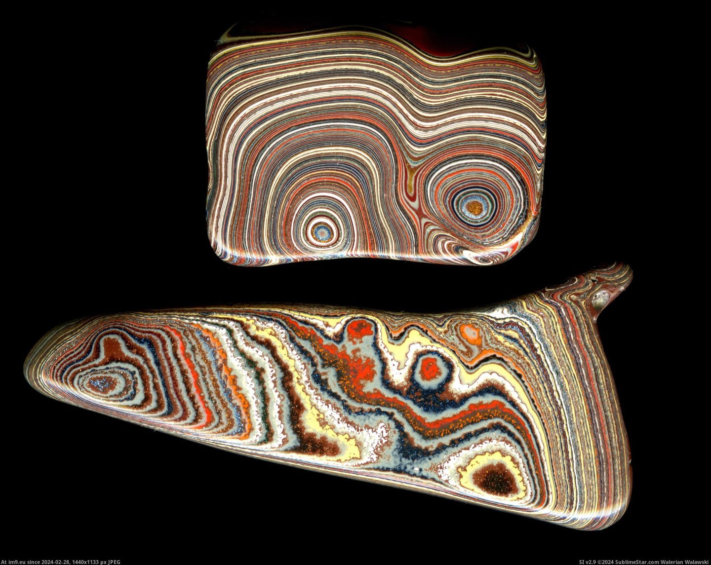 #Paint #Cars #Layers #Thousands #Agate #Enamel #Fordite #Baked #Detroit #Repeatedly [Pics] This is Fordite, or ''Detroit agate'', thousands of layers of repeatedly baked enamel paint from the days when cars were  Pic. (Image of album My r/PICS favs))