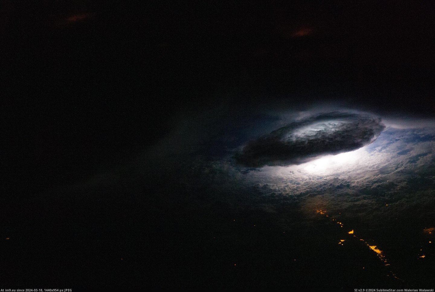 #Space #Nighttime #Thunderstorm [Pics] This is what a nighttime thunderstorm looks like from space Pic. (Image of album My r/PICS favs))