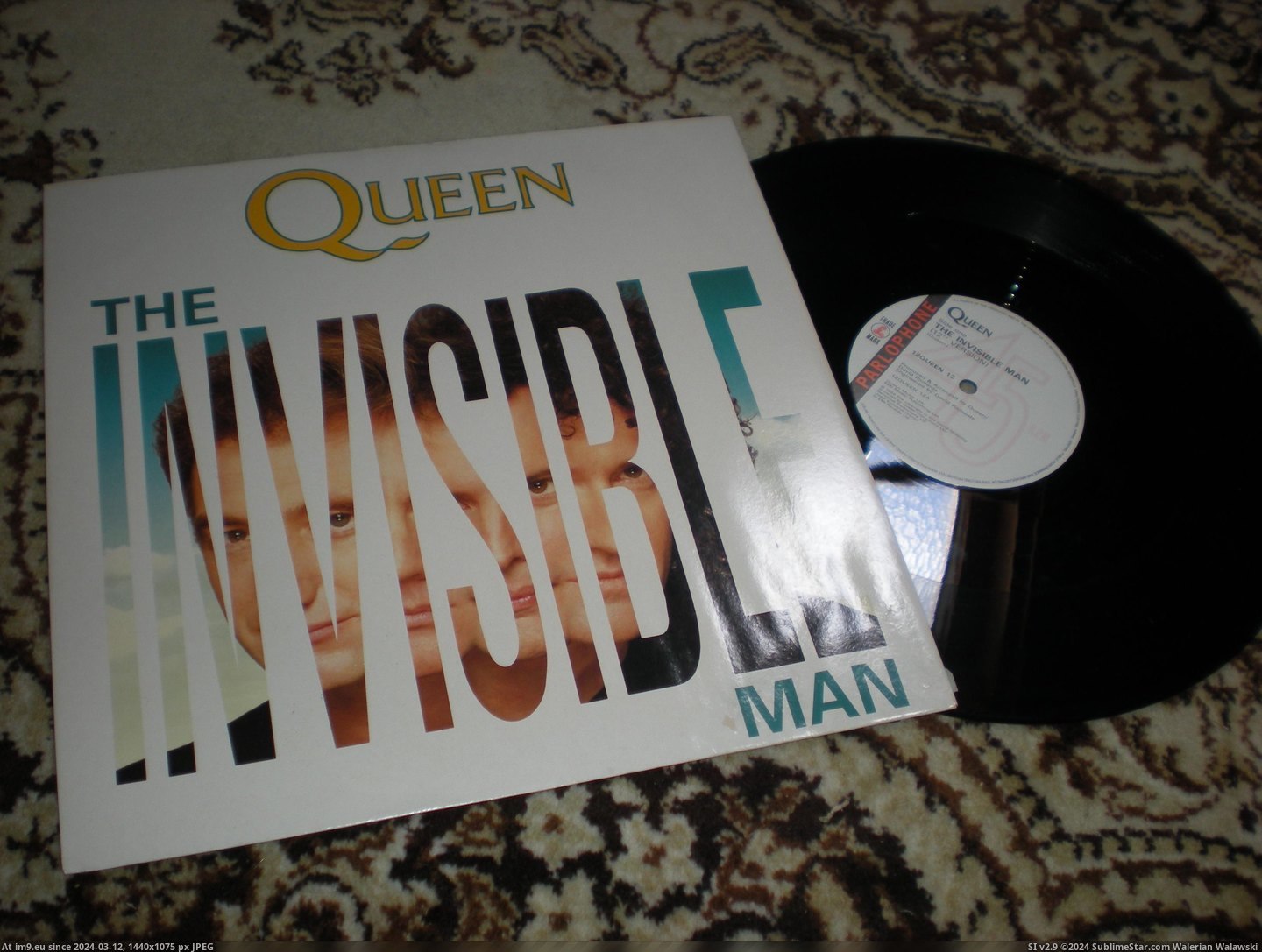 #Man #Invisible #Queen QUEEN Invisible Man Pic. (Image of album new 1))