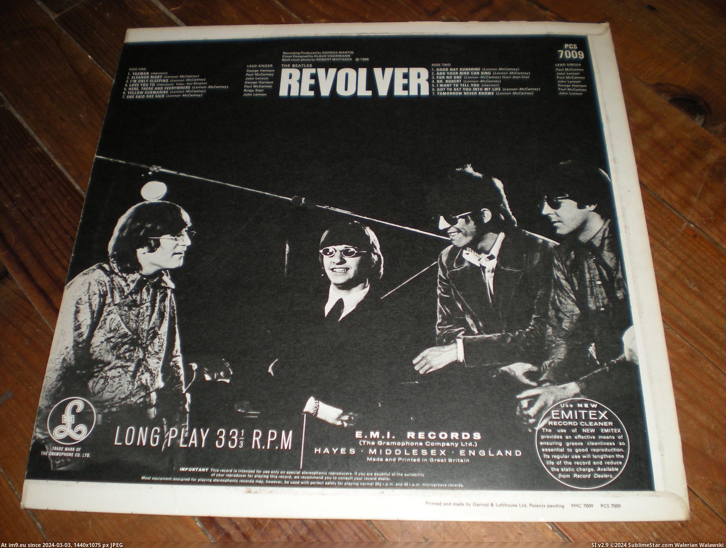  #Revolver  Revolver 19-11 6 Pic. (Image of album new 1))