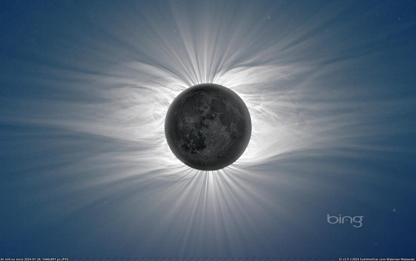 Total solar eclipse (in Bing Photos November 2012)