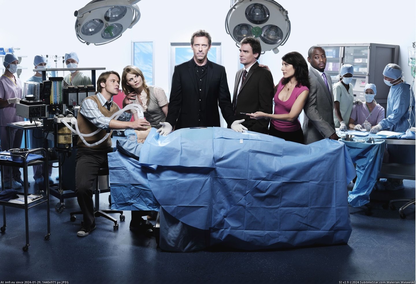 #Show  #House Tv Show House 21740 Pic. (Изображение из альбом TV Shows HD Wallpapers))