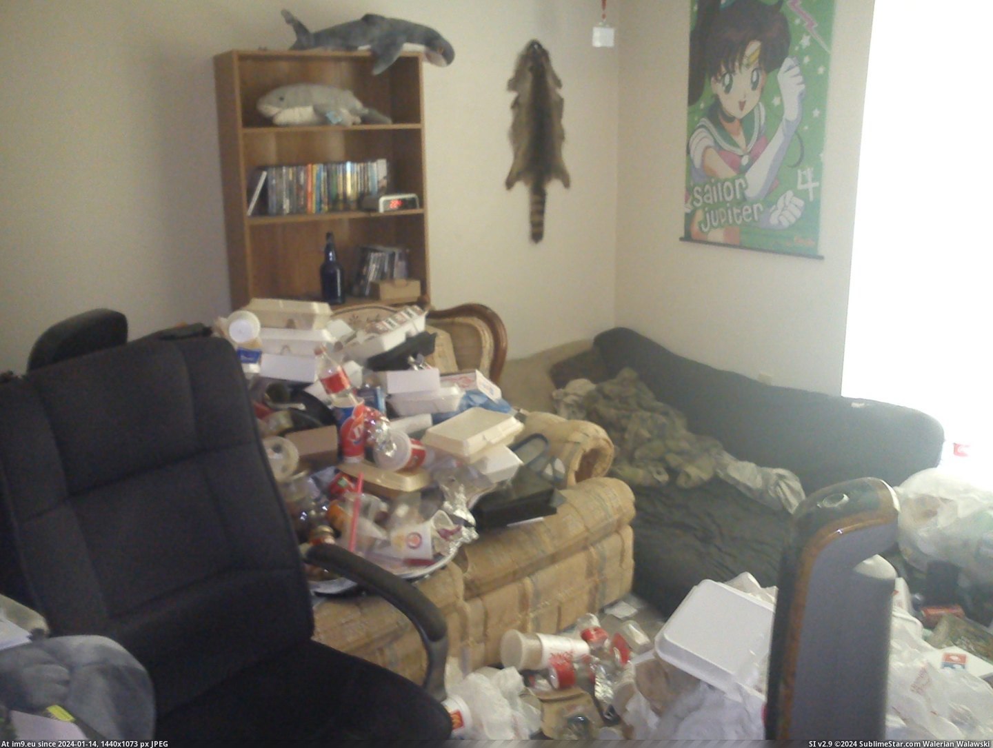 #Wtf #Summer #Roommate #Lives #Asked #Clean [Wtf] This is how my roommate lives. We've asked him to clean it since last summer, and he doesn't want to do it without help. H Pic. (Image of album My r/WTF favs))