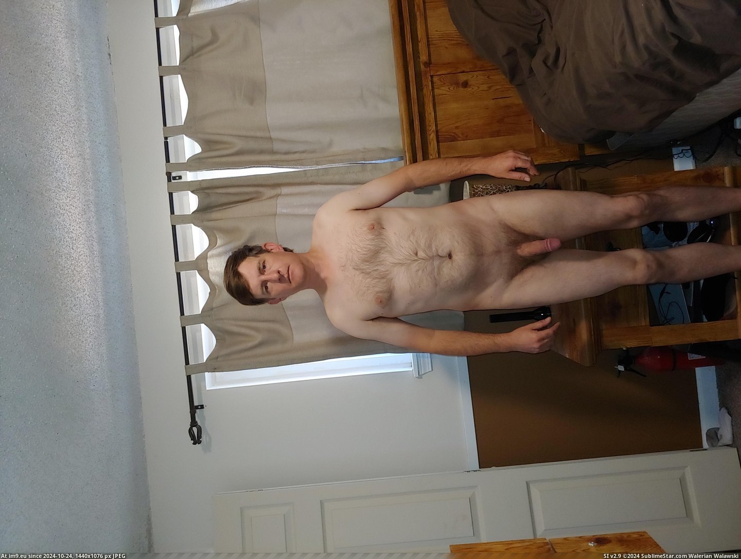 #Exposed #Brian #Fag 0806221133a Pic. (Obraz z album Instant Upload))