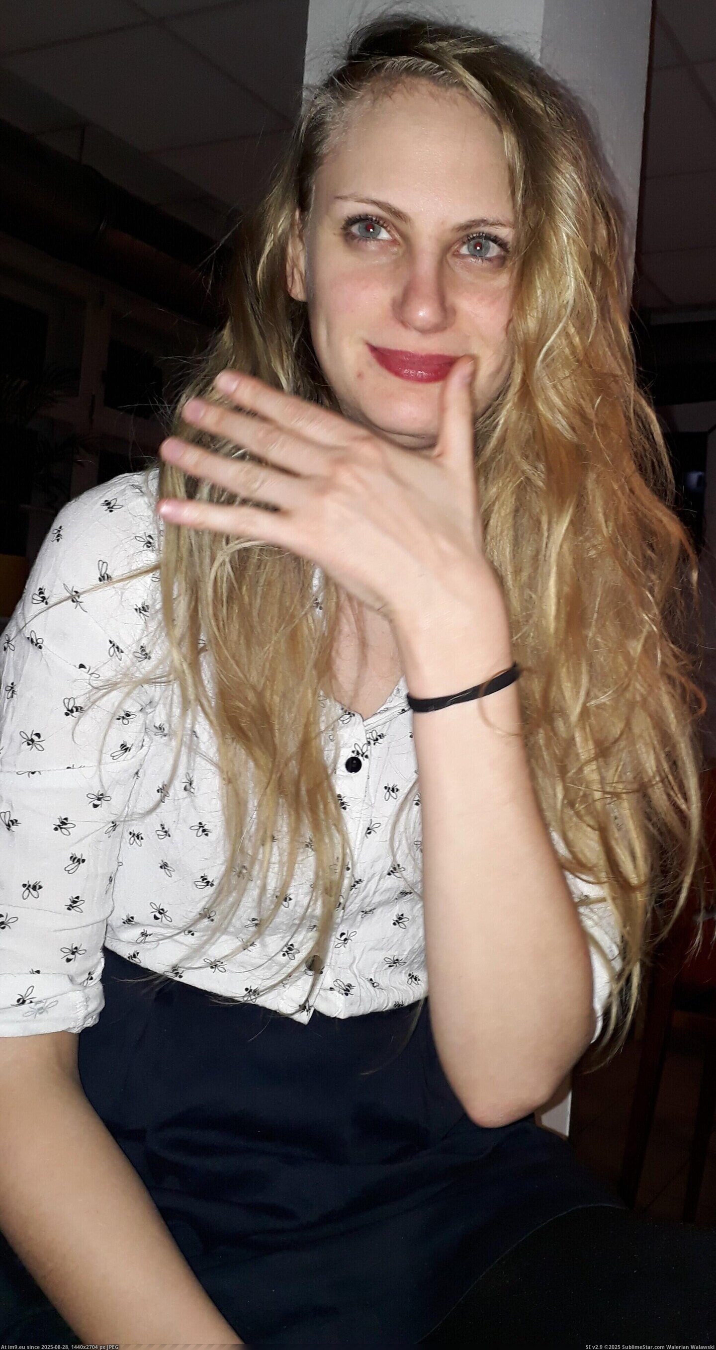 in Instant Upload 1 Pic. (Image of album Instant Upload))