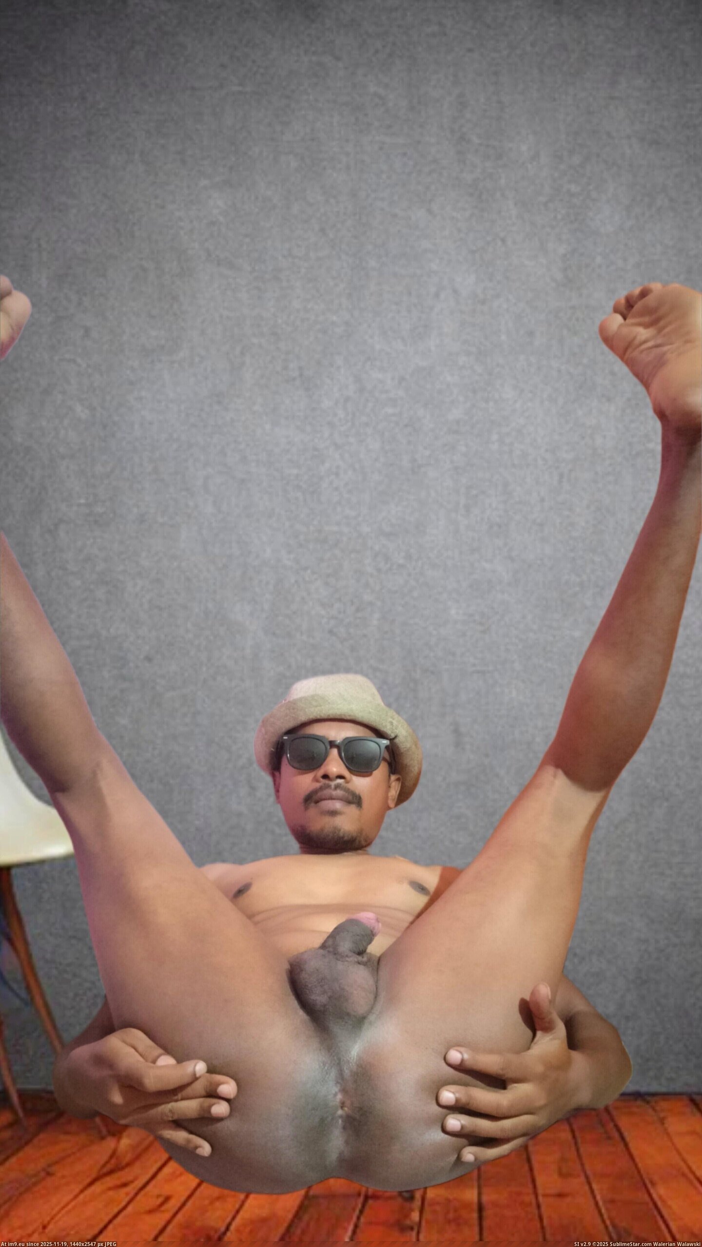 in Jamesleon69 spread ass 1000196058 Pic. (Obraz z album Jamesleon69 spread ass))