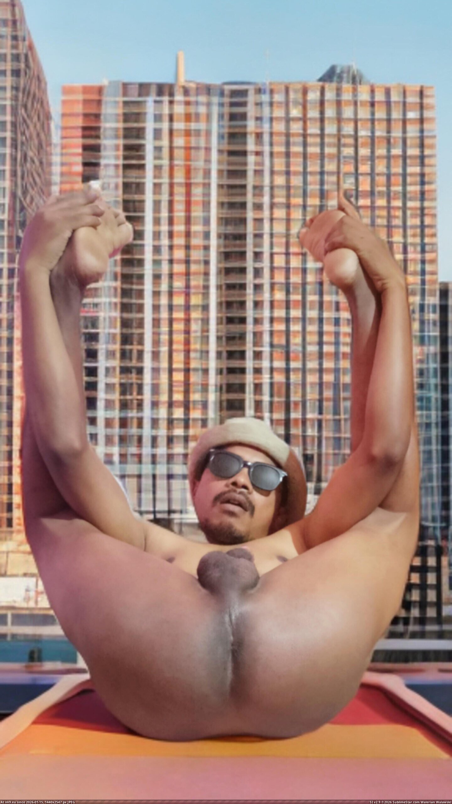 in Naked body showoff 1000205796 Pic. (Bild von album Naked body showoff))