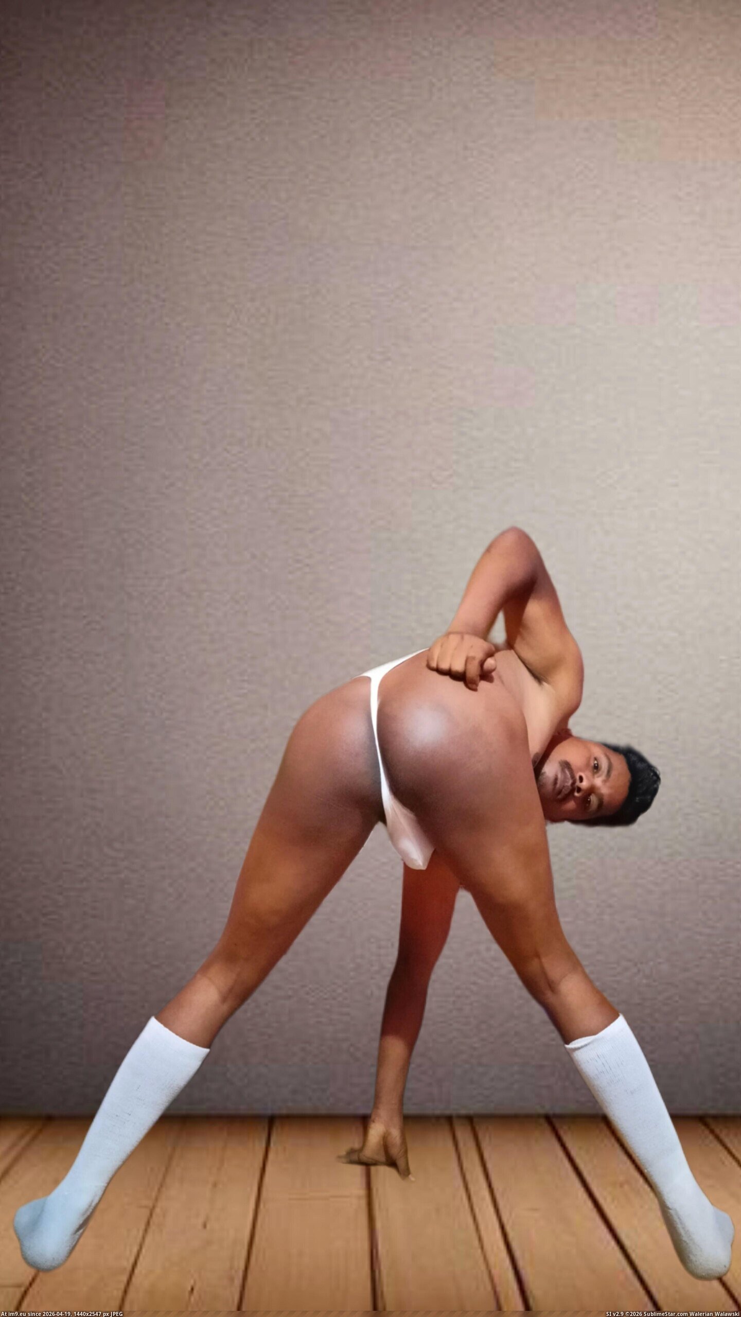 in White thong slut 1000232132 Pic. (Imagen de album White thong slut))