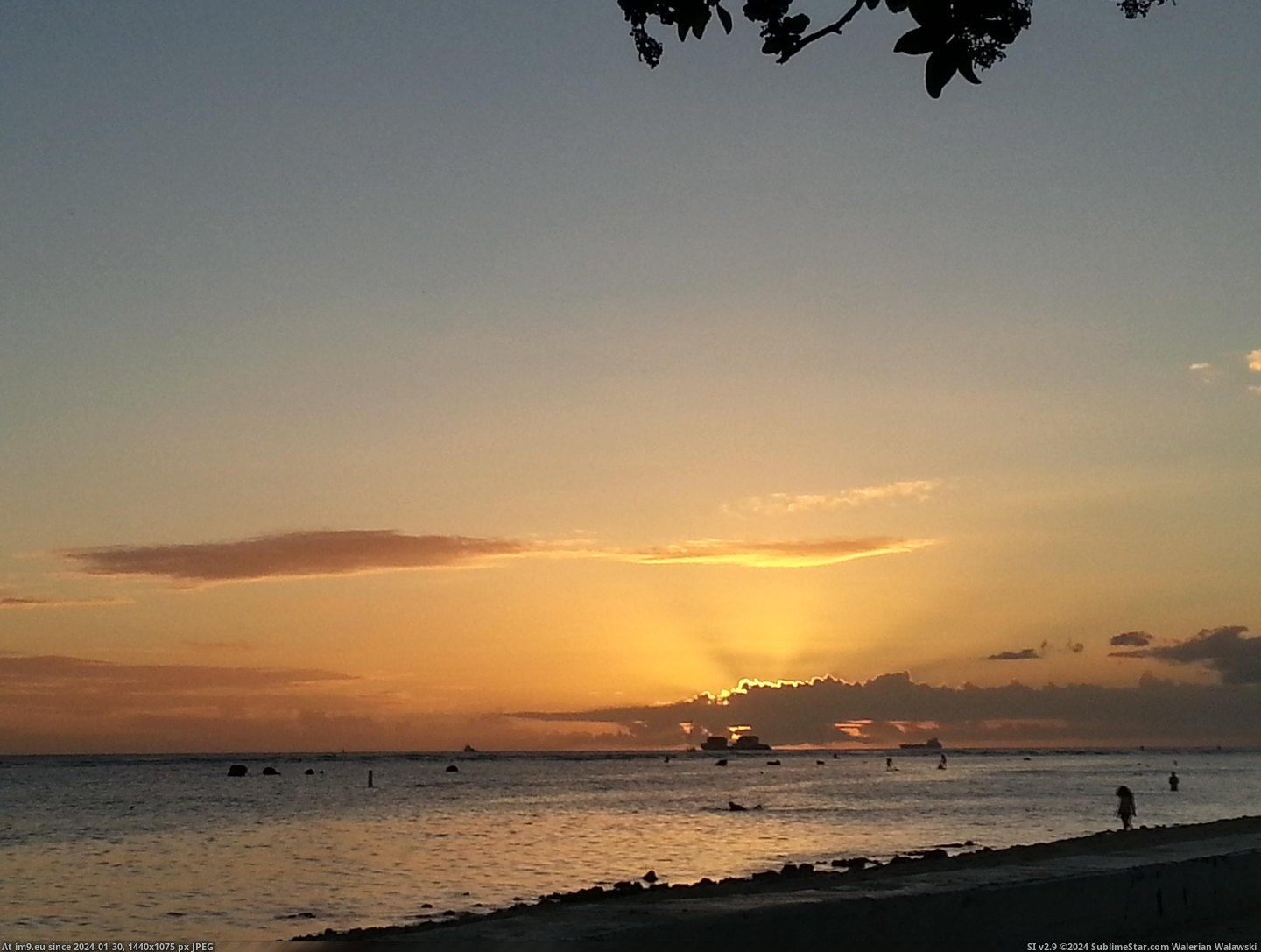  #Hdr  20131010_180525_HDR Pic. (Image of album Hawaii))