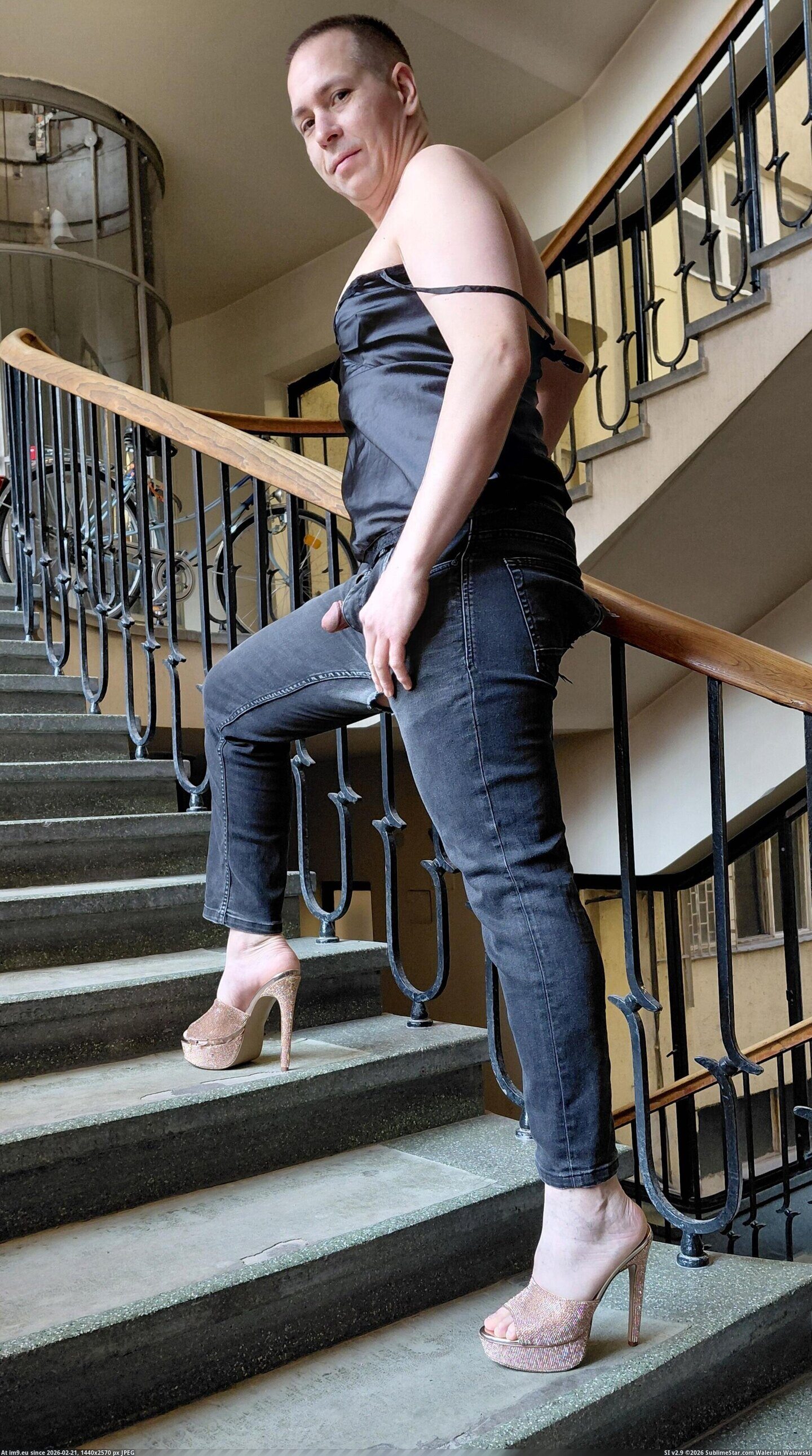  #Flashing  8 Pic. (Image of album Cheap sissy hooker))