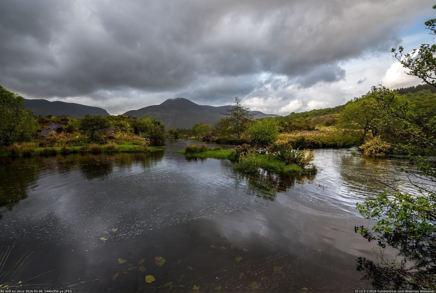 #Black #Small #Ireland #Kerry #Valley #River [Earthporn] A small river through the Black Valley in Kerry, Ireland  (3462x2311) Pic. (Изображение из альбом My r/EARTHPORN favs))