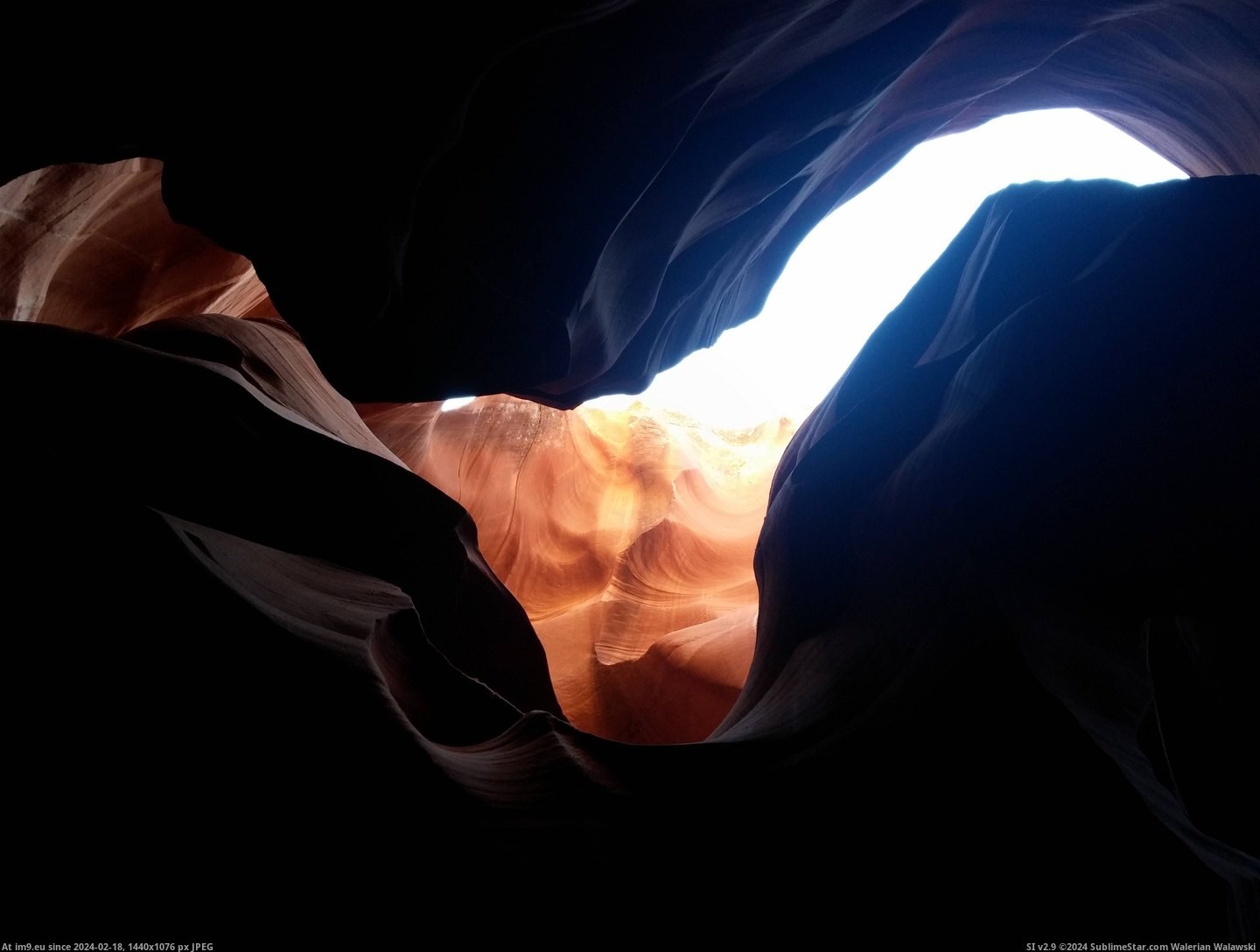 #Canyon #Rocks #4160x3120 #Abstract #Antelope [Earthporn] Almost abstract rocks  [4160x3120] Antelope Canyon Pic. (Image of album My r/EARTHPORN favs))