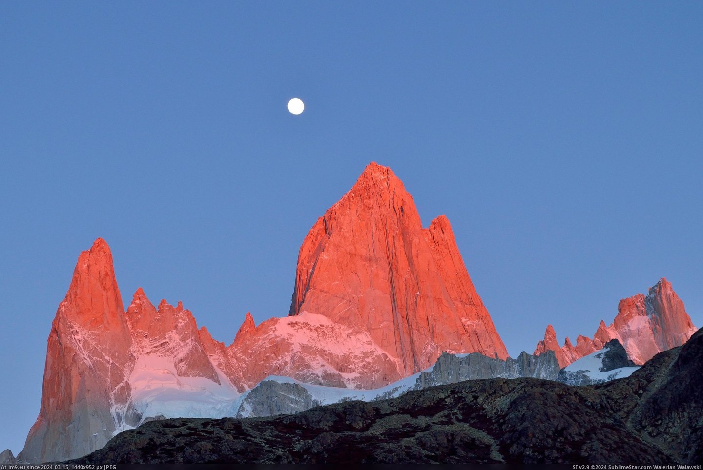 #Los #Argentina #Glaciares #Roy #Fitz [Earthporn] Alpenglow on Mt Fitz Roy, PNN Los Glaciares, Argentina [5696x3787] Pic. (Image of album My r/EARTHPORN favs))