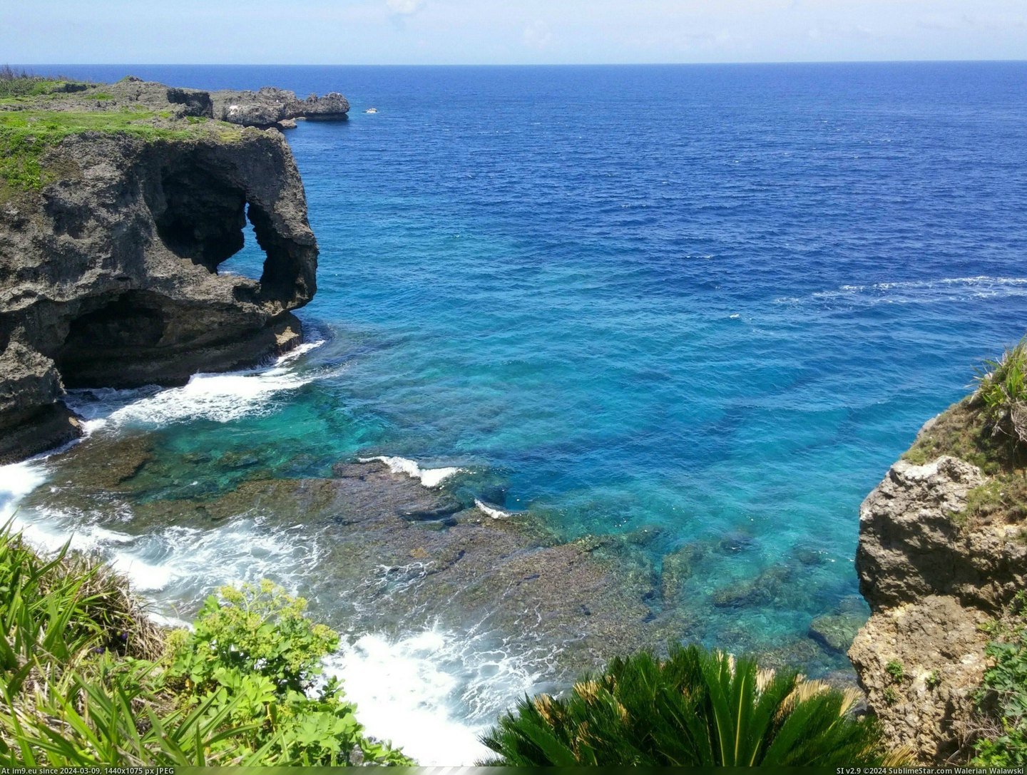#Japan #Sea #Cape #Breathtaking #China #East [Earthporn] Breathtaking view of Cape Manzamo in Okinawa with the East China Sea in the background. Japan sure has some beautifu Pic. (Image of album My r/EARTHPORN favs))