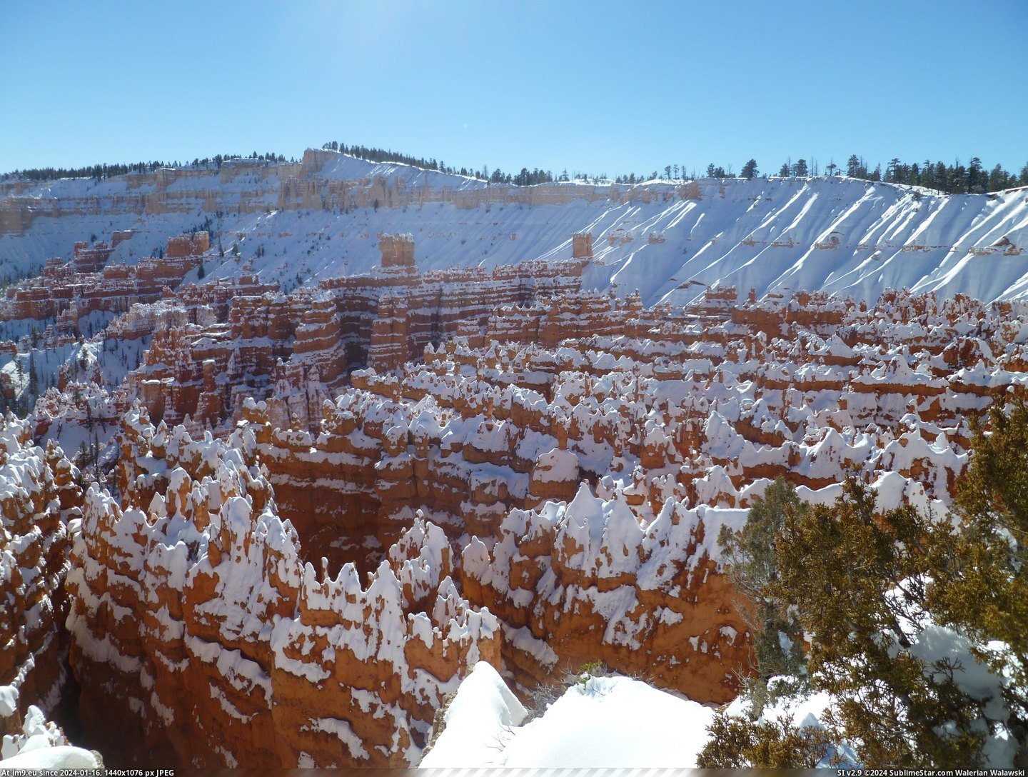 #Park #National #Utah #4320x3240 #Bryce #Snow #Canyon [Earthporn] Bryce Canyon National Park, Utah, dusted in snow [4320x3240] Pic. (Image of album My r/EARTHPORN favs))