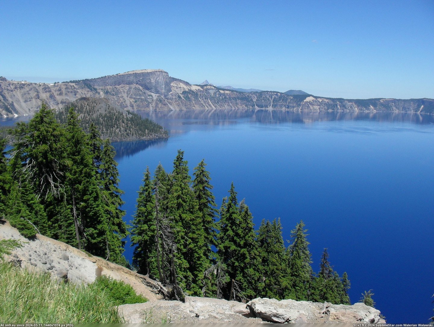 #Lake #Crater #3648x2736 #Oregon [Earthporn] Crater Lake Oregon, 3648x2736 Pic. (Image of album My r/EARTHPORN favs))
