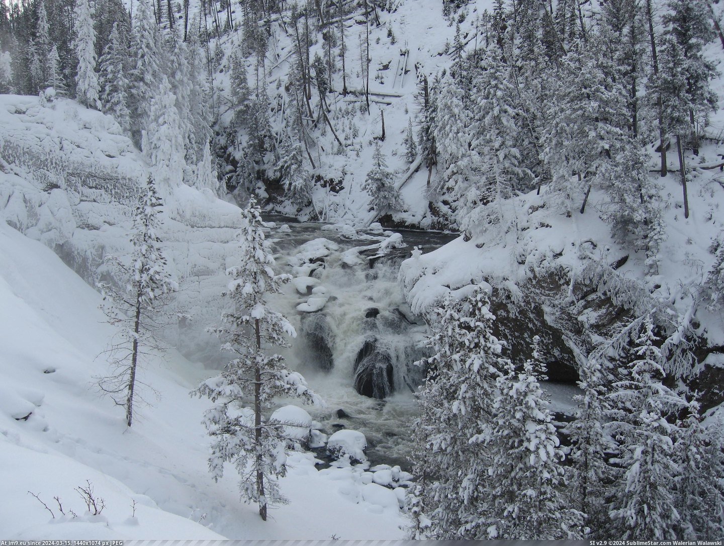 #Park #Falls #Nat #Yellowstone #3072x2304 [Earthporn] Firehole Falls, Yellowstone Nat'l Park at -38F [OC][3072x2304] Pic. (Image of album My r/EARTHPORN favs))