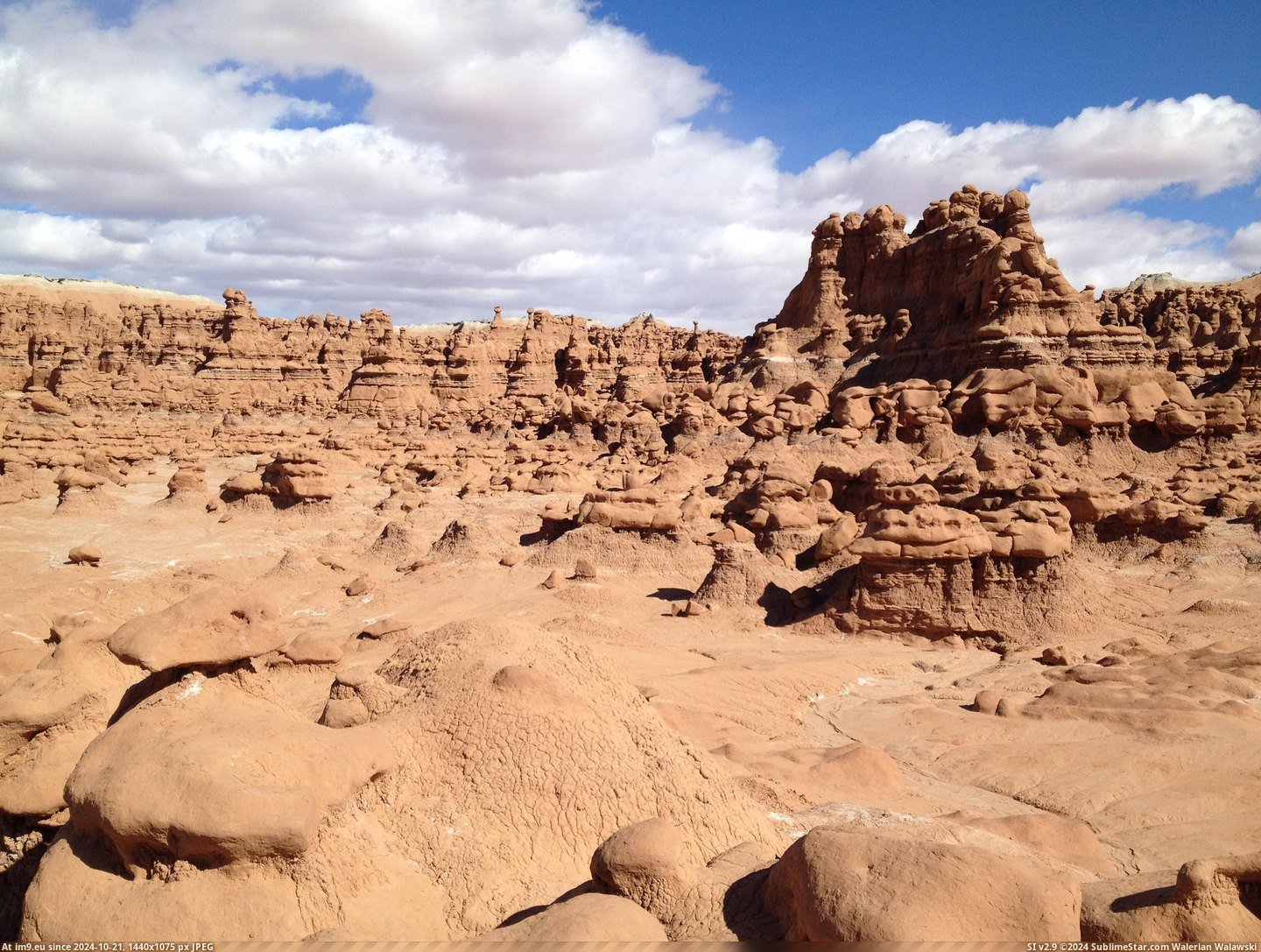 #Valley #Goblin #Utah [Earthporn] Goblin Valley, Utah.  [3264x2448] Pic. (Image de album My r/EARTHPORN favs))