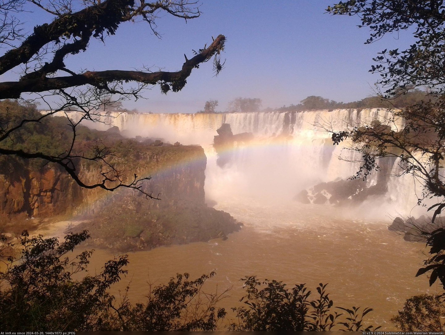#Falls #2560x1920 #Iguazu #Argentina [Earthporn] Iguazu Falls, Argentina [2560x1920] [OC] Pic. (Image of album My r/EARTHPORN favs))