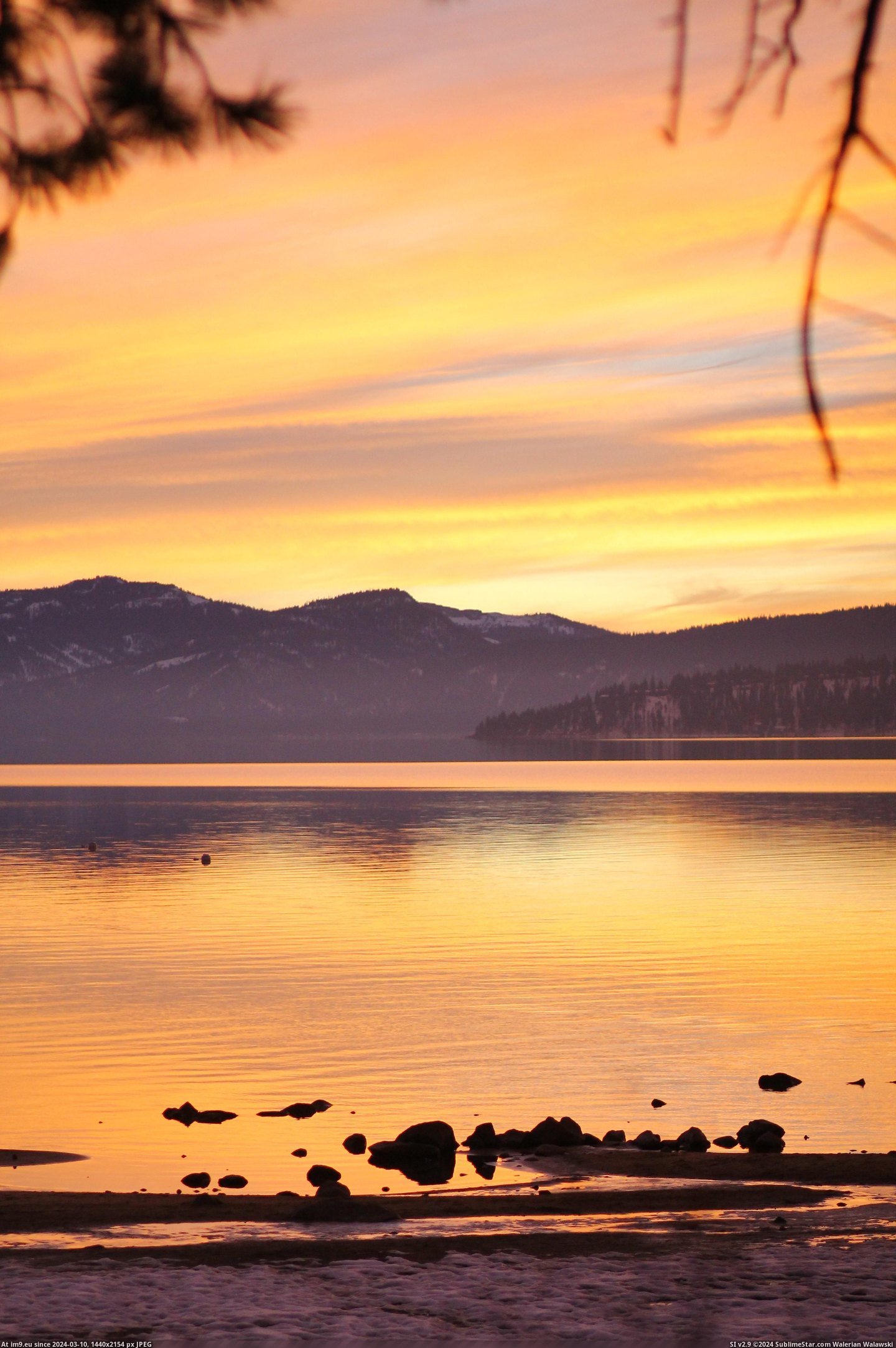 #Lake #Tahoe #2848x4272 #California [Earthporn] Lake Tahoe, California [OC] [2848x4272 Pic. (Изображение из альбом My r/EARTHPORN favs))