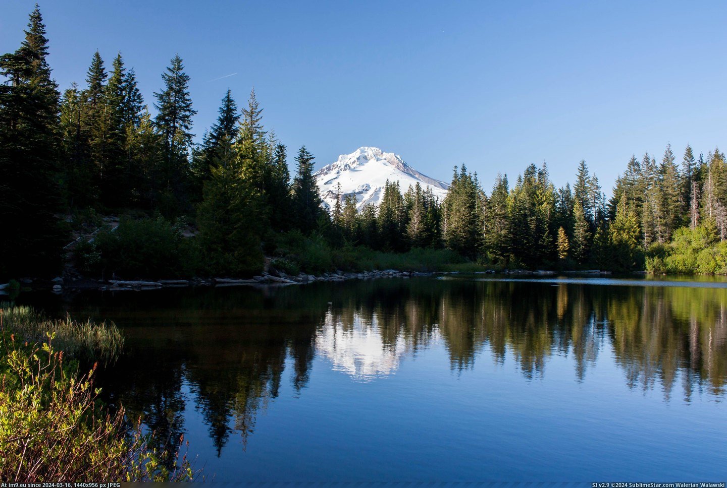 #Mirror #Hood #4272x2848 #Lake [Earthporn] Mt Hood over Mirror Lake, OR [4272x2848] [OC] Pic. (Image of album My r/EARTHPORN favs))