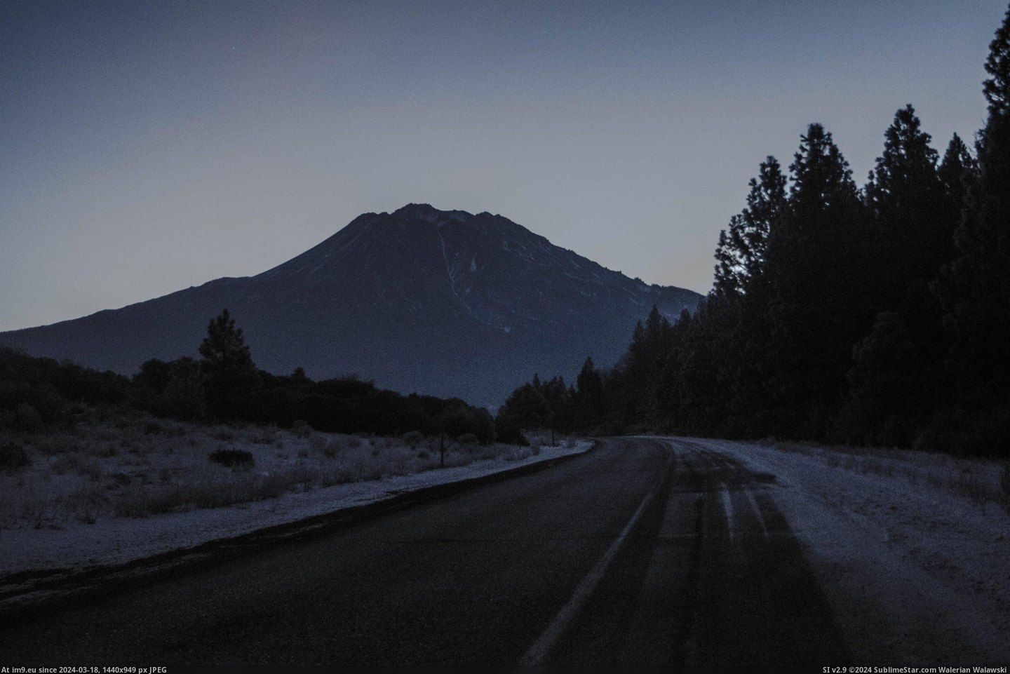  #Shasta  [Earthporn] [OC] Mt. Shasta (CA) from the NW [4928 × 3264] Pic. (Bild von album My r/EARTHPORN favs))