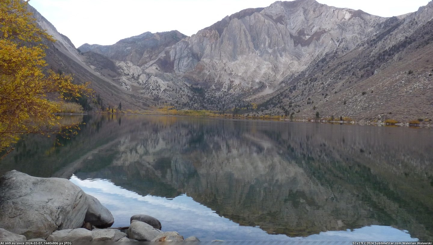 #Lake #Sierra #Nevadas #Convict #3264x1840 #Reflecting [Earthporn] Reflecting on Convict Lake, Sierra Nevadas [OC] [3264x1840] Pic. (Bild von album My r/EARTHPORN favs))
