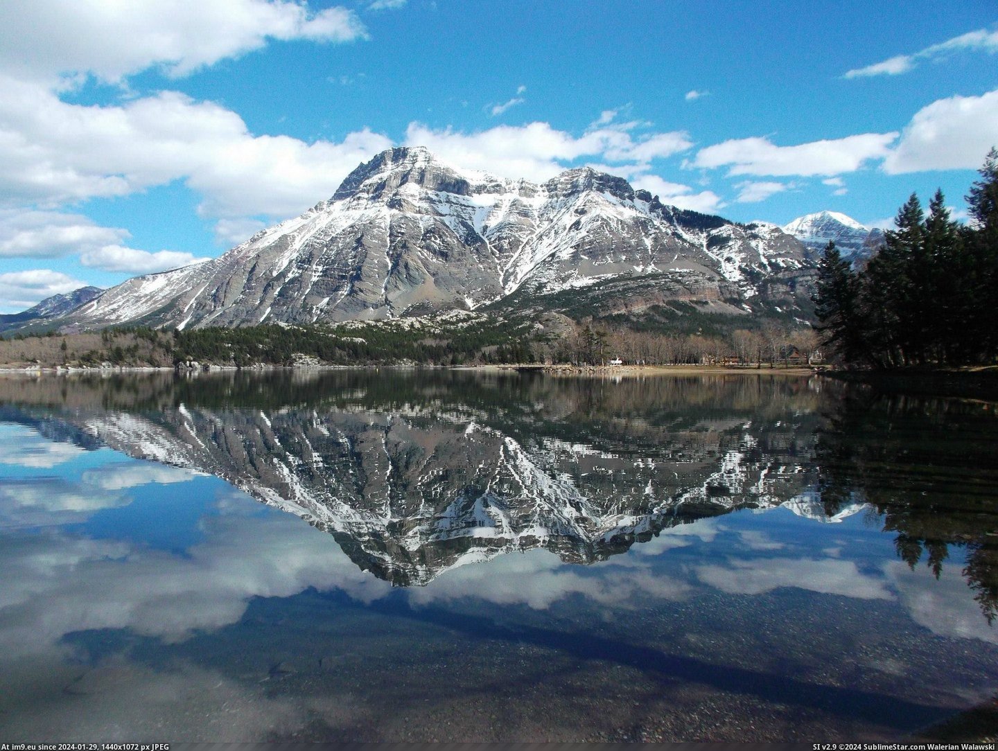 #Park #National #Alberta #Vimy #Waterton #2048x1536 #Lakes #Reflection [Earthporn] Reflection of Mt. Vimy in Waterton Lakes National Park, Alberta [2048x1536] Pic. (Obraz z album My r/EARTHPORN favs))