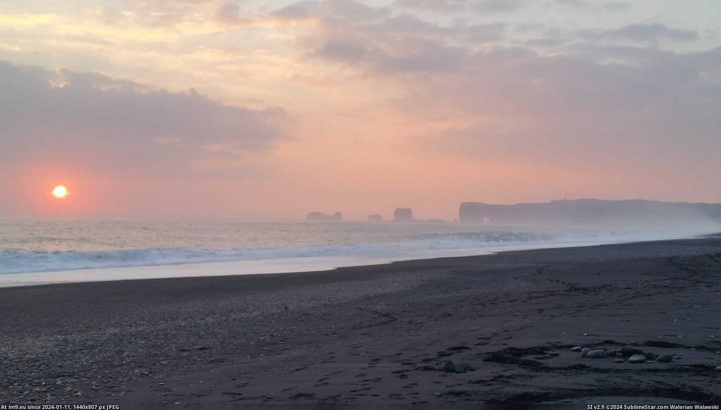 #Beach #Iceland #Reynisfjara #Southern #5312x2988 [Earthporn] Reynisfjara beach, Southern Iceland. Taken by me. [5312x2988] Pic. (Image of album My r/EARTHPORN favs))