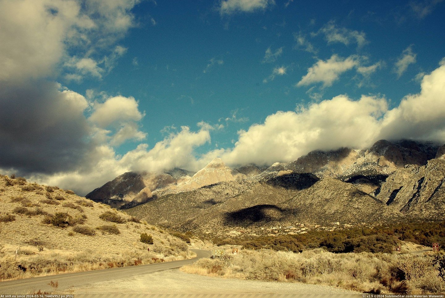 #New #Mountains #Albuquerque #Sandia #Mexico #3008x2000 [Earthporn] Sandia Mountains, Albuquerque, New Mexico [3008x2000] Pic. (Bild von album My r/EARTHPORN favs))