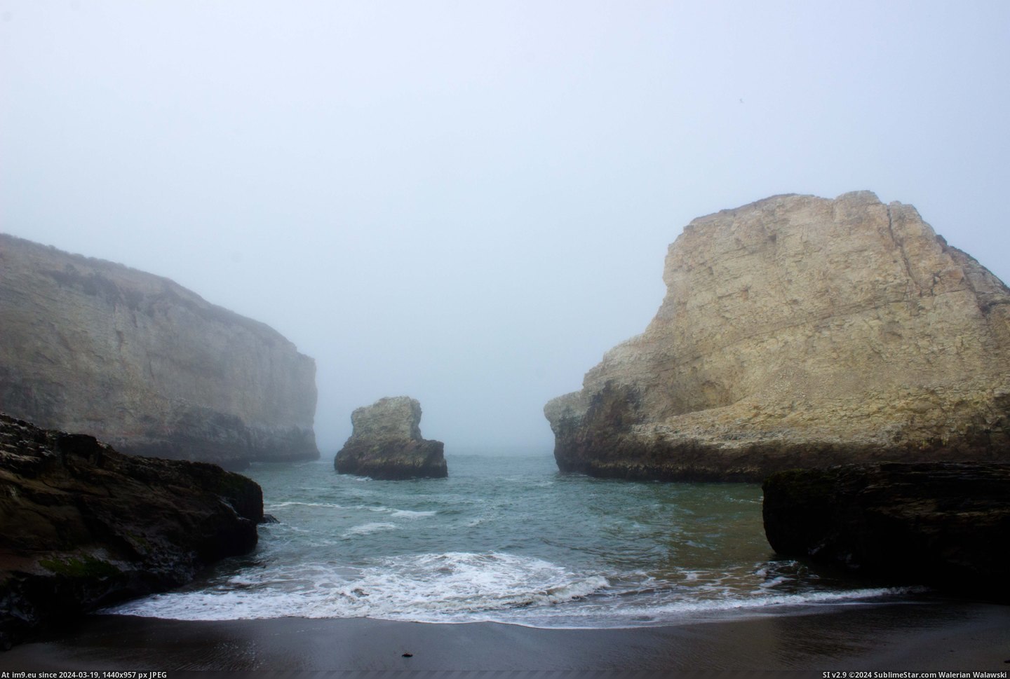 #5184x3456 #Cove #Fin #Shark [Earthporn] Shark Fin Cove, CA.  [5184x3456] Pic. (Image of album My r/EARTHPORN favs))