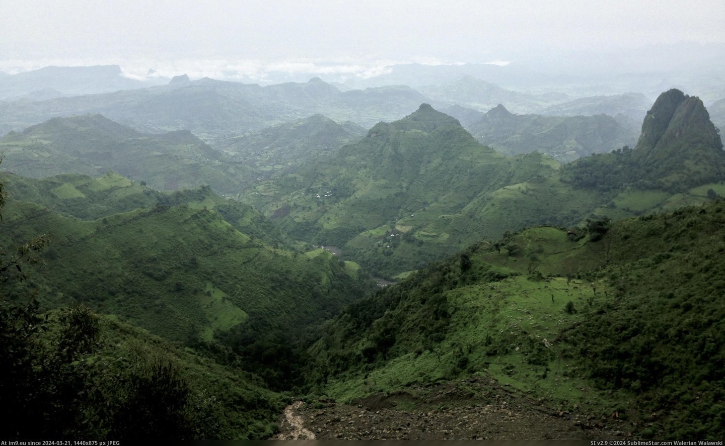 #Beautiful #Ethiopia #Mountains [Earthporn] The beautiful Kosoye Mountains of Lalibela, Ethiopia  [3264x1996] Pic. (Bild von album My r/EARTHPORN favs))