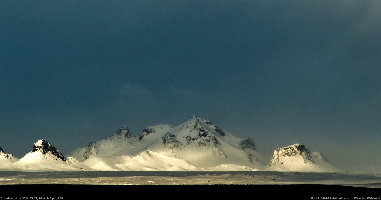 #Mountains  #Iceland [Earthporn] The Langjokull Mountains of Iceland  [4060x2112] Pic. (Bild von album My r/EARTHPORN favs))